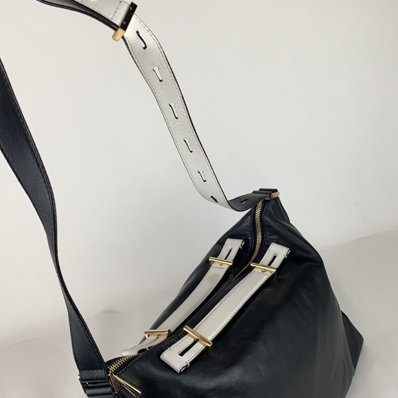 Michael kors bag - Picture 8 of 14